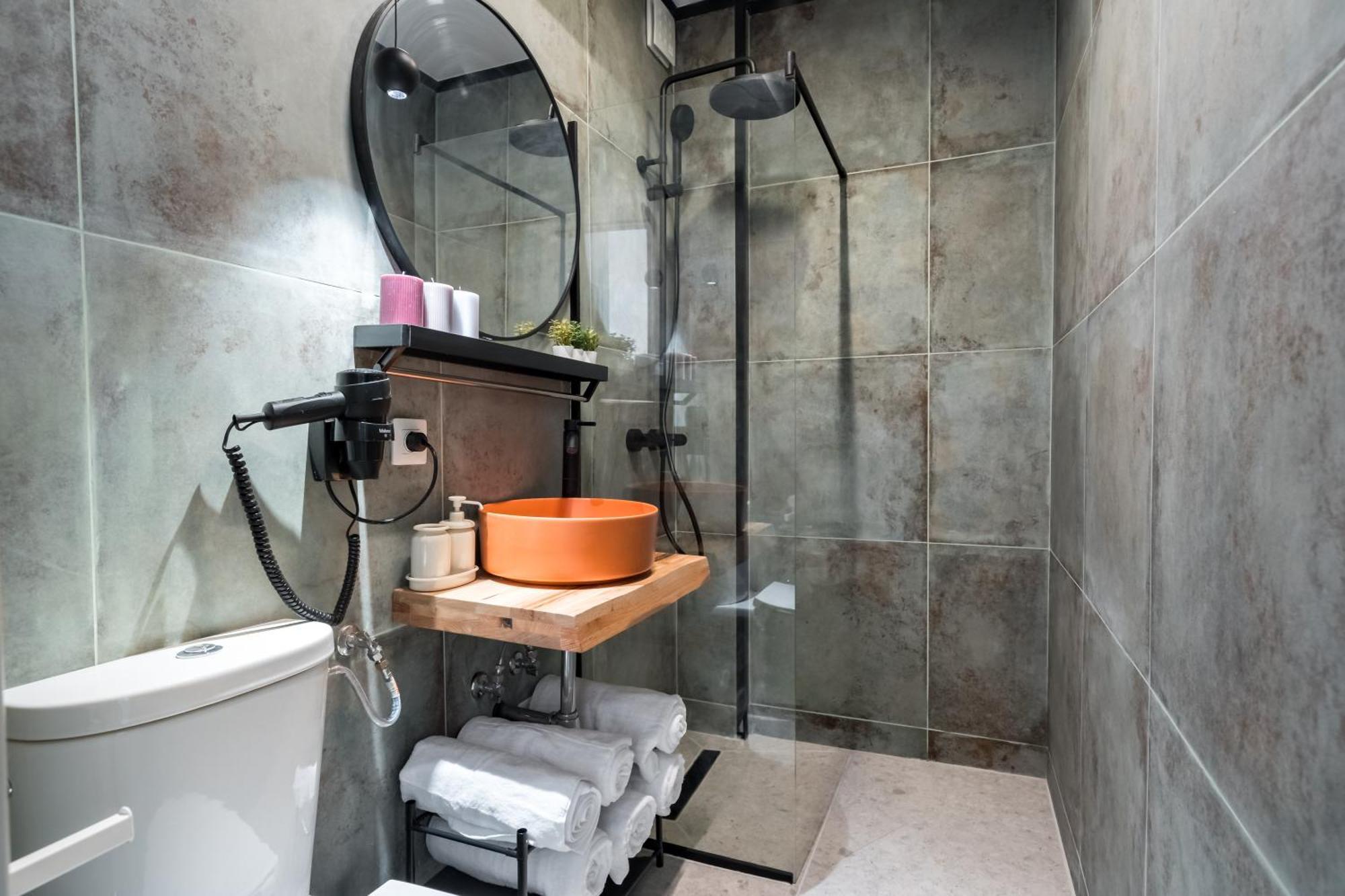 Central Aesthetic Apartment Bucarest Esterno foto
