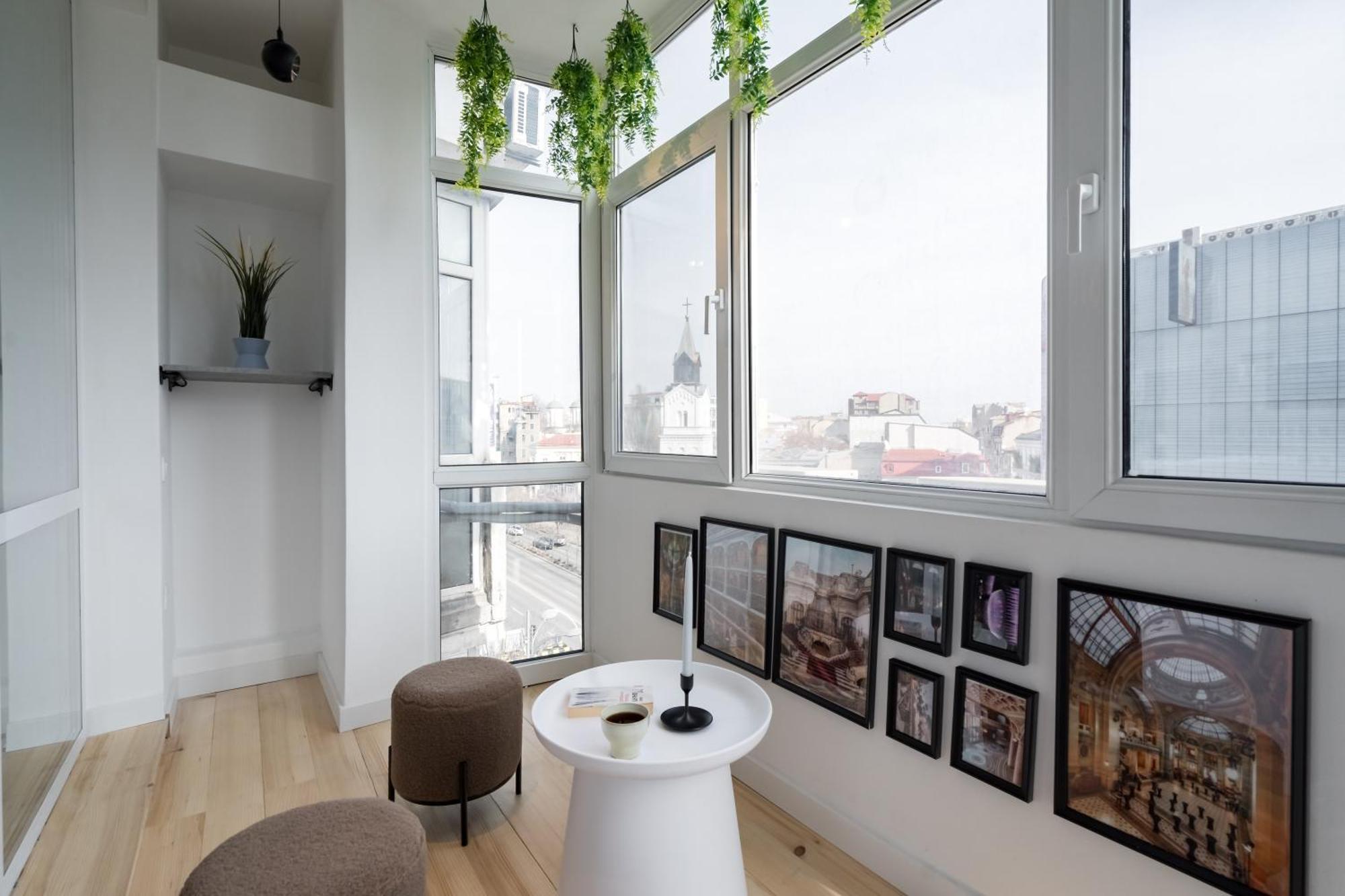Central Aesthetic Apartment Bucarest Esterno foto