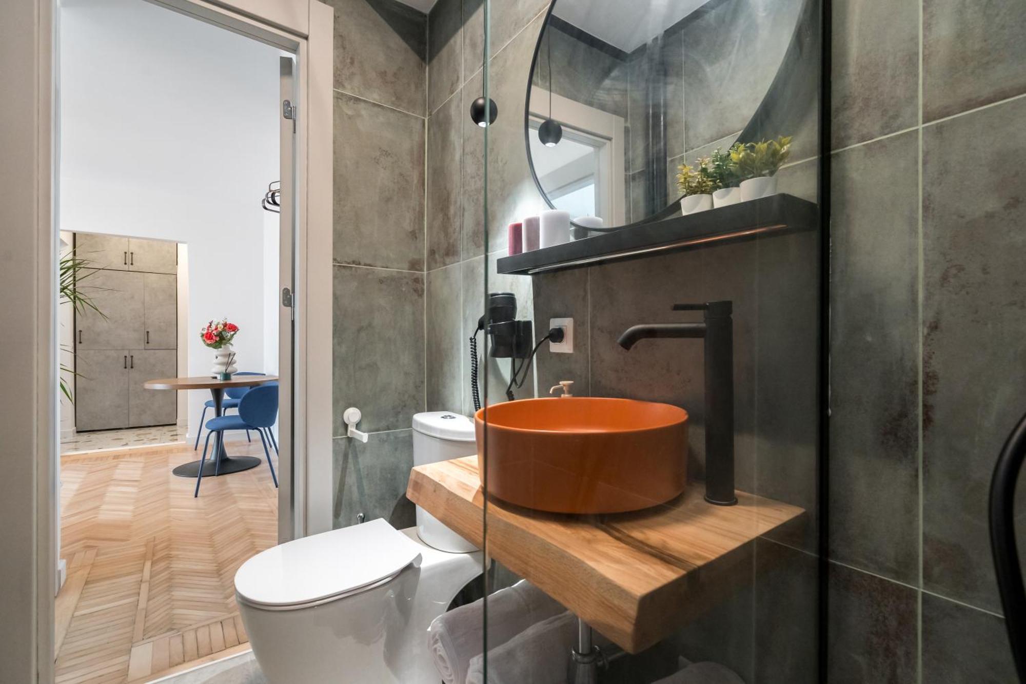 Central Aesthetic Apartment Bucarest Esterno foto